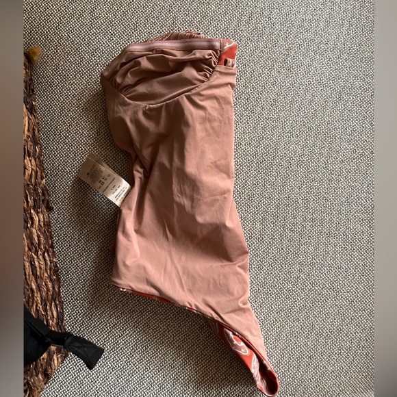 Johanna Ortiz soledad kaskaskia one piece small - Picture 8 of 9